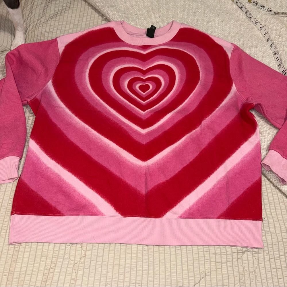 Wild Fable Heart Pink Crewneck Sweatshirt medium
